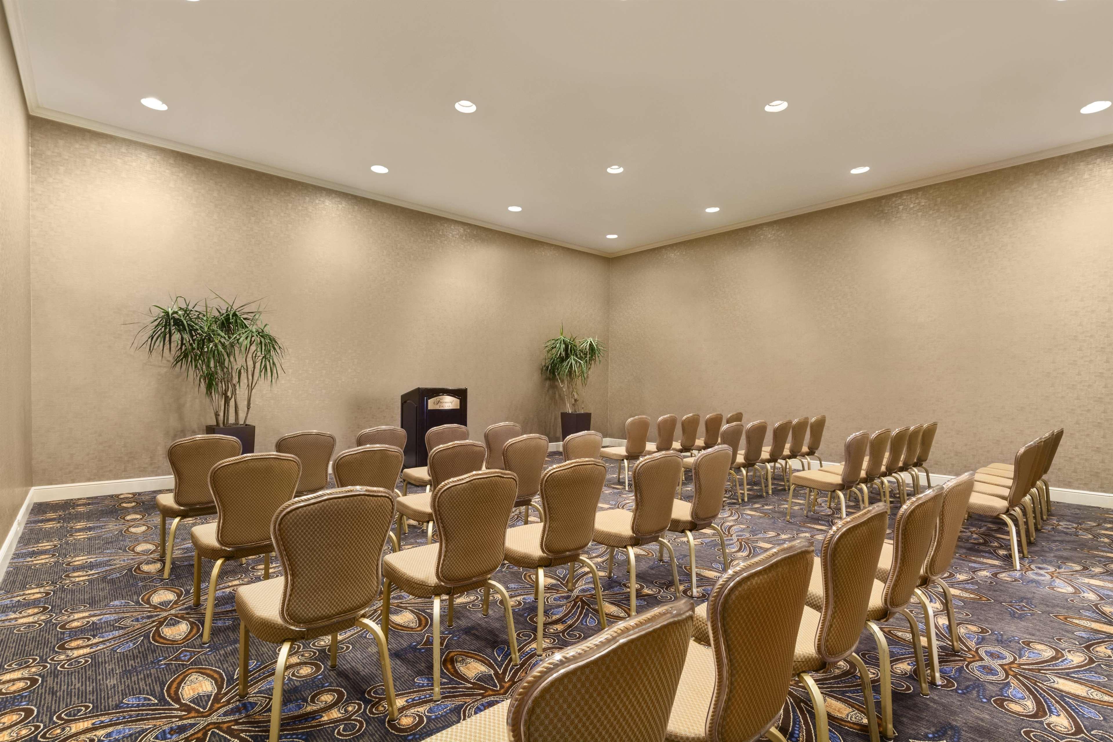 Fairmont Dallas Bagian luar foto