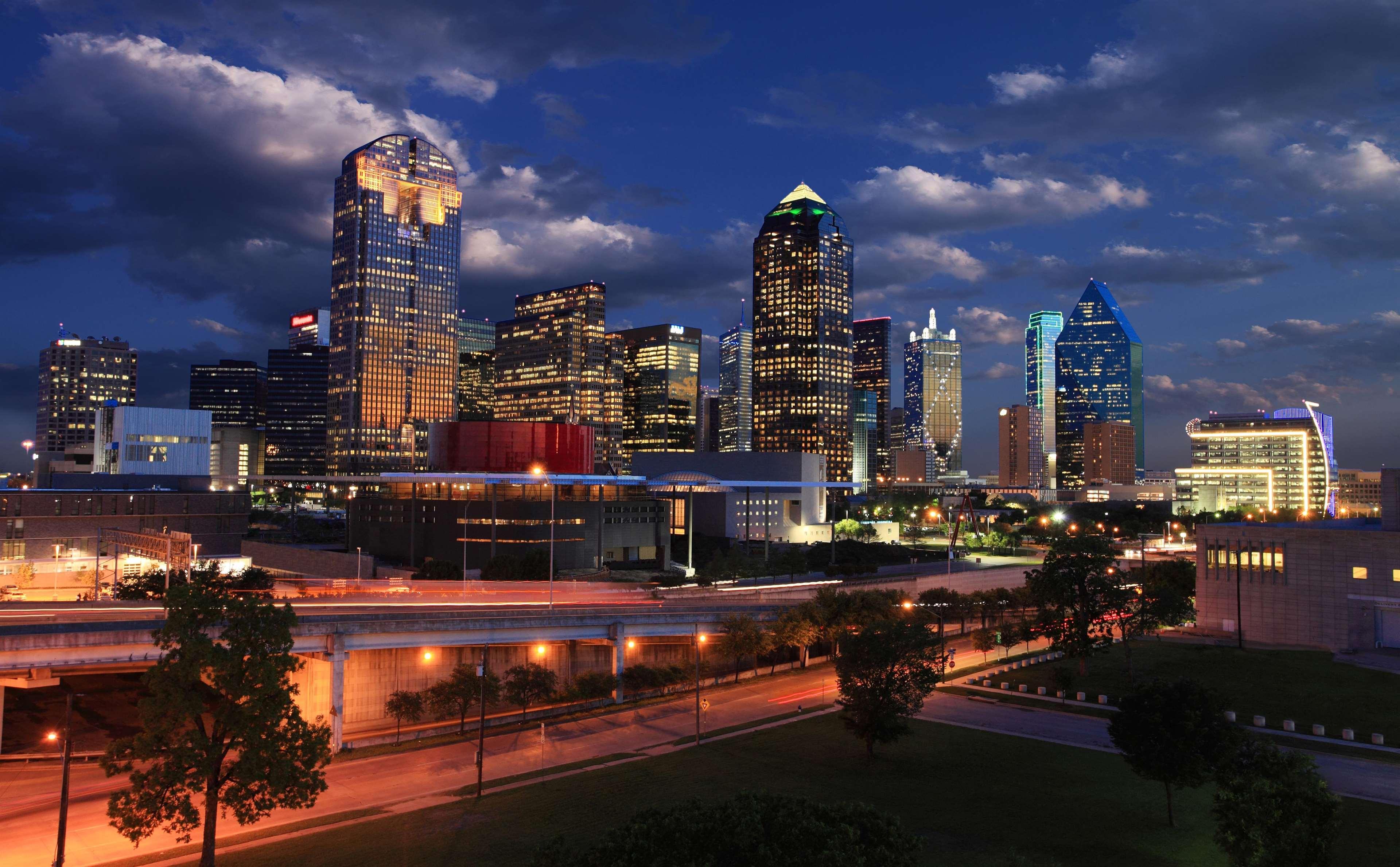 Fairmont Dallas Bagian luar foto