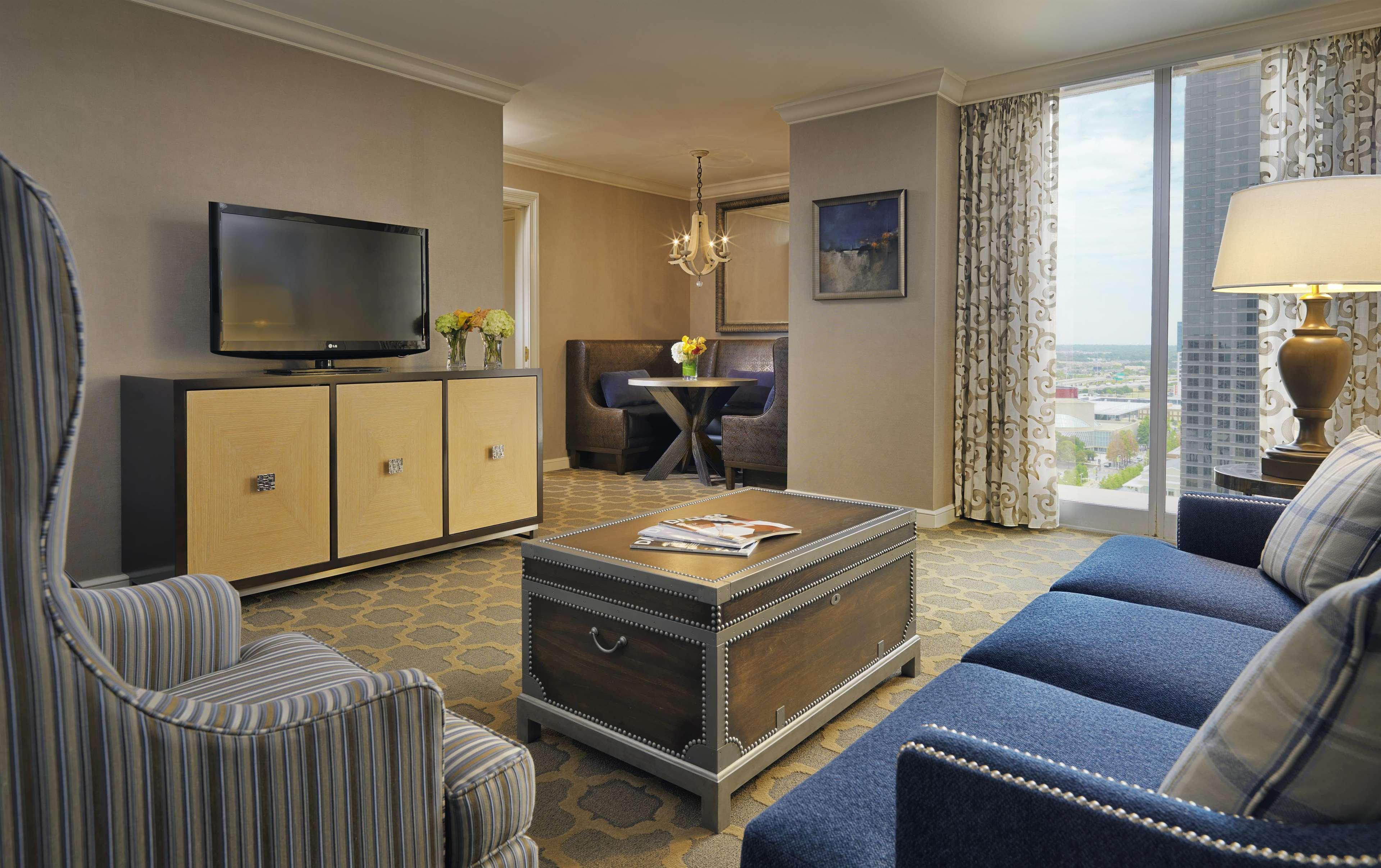 Fairmont Dallas Bagian luar foto